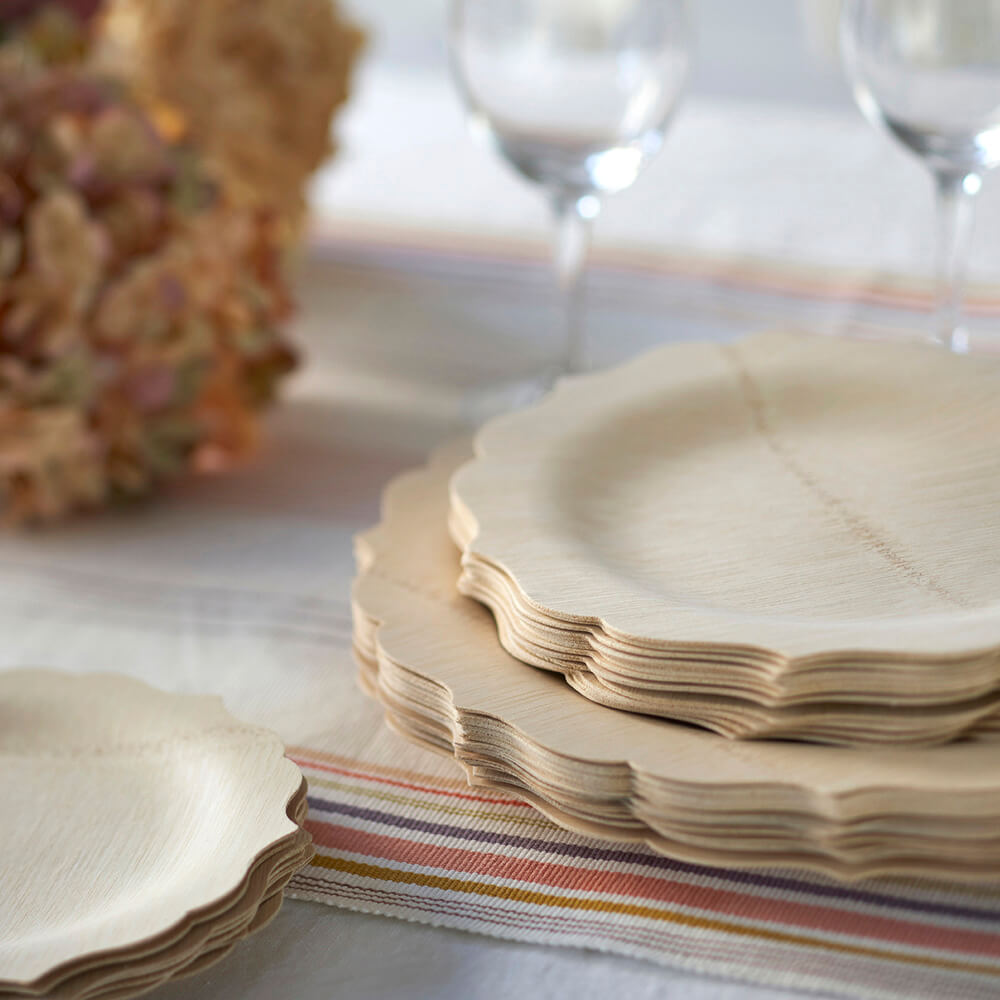 Organic Bamboo Disposable Fancy Round Plates as Table Setting